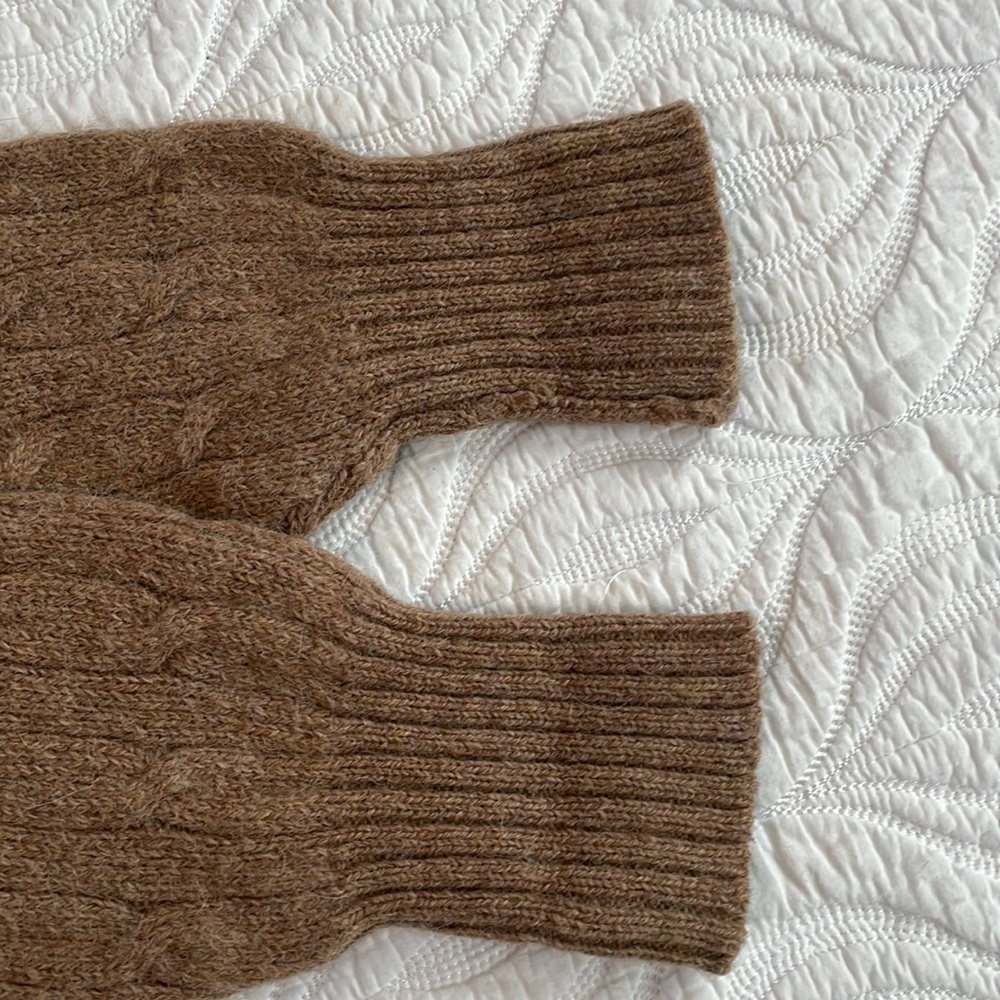 EUC XL Polo Ralph Lauren Wool tan cableknit  sweater. 70% Alpaca & 30% Wool. - Picture 5 of 7